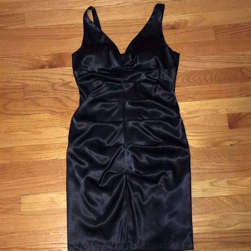 NWOT Onyx Little Black Dress